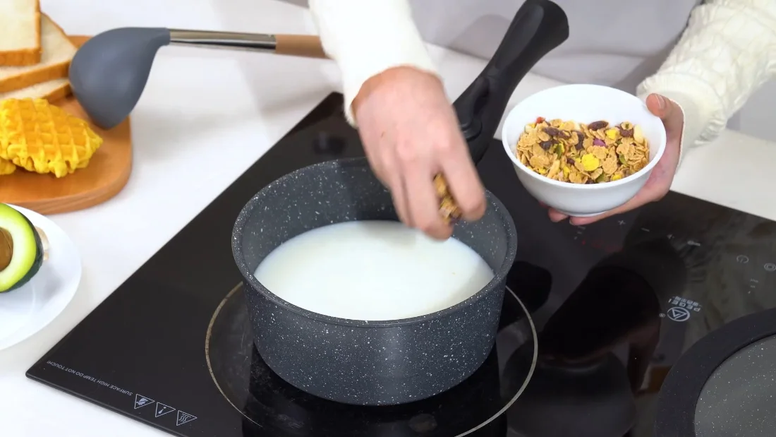 Milk, oatmeal, roux: the saucepan jobs where the wipe-clean surface pays rent daily.